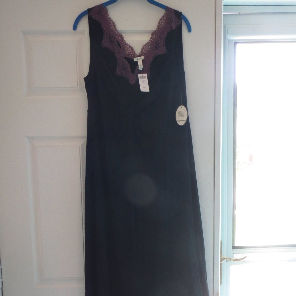 SOMA built in soft support COOL NIGHTS black nightgown LARGE stretch comfort NWT